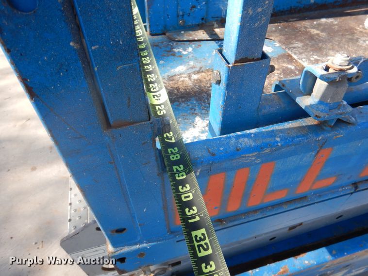 image for item DA5287 Genie GS1930  scissor lift