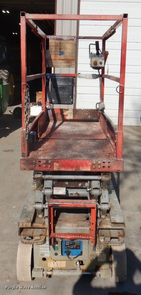 image for item DA5288 2007 Skyjack SJIII 3219  scissor lift