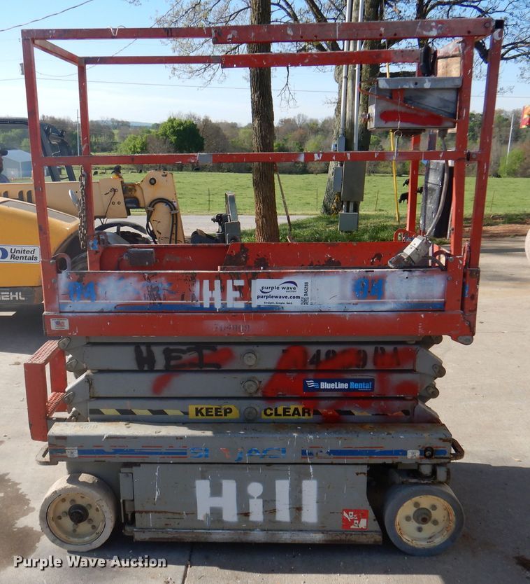image for item DA5288 2007 Skyjack SJIII 3219  scissor lift