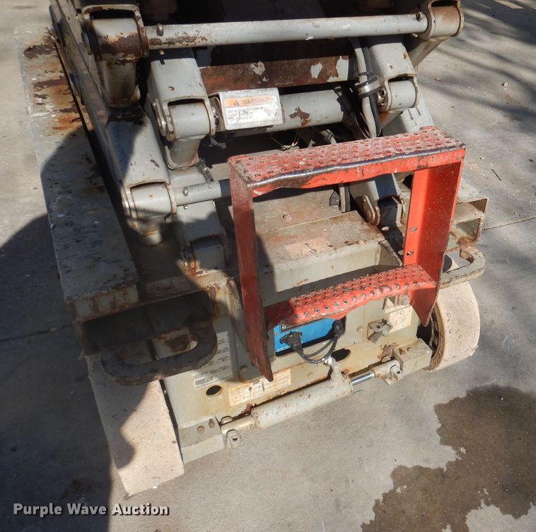 image for item DA5288 2007 Skyjack SJIII 3219  scissor lift