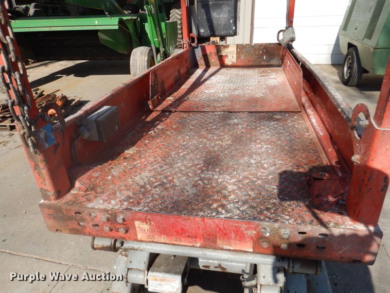 image for item DA5288 2007 Skyjack SJIII 3219  scissor lift