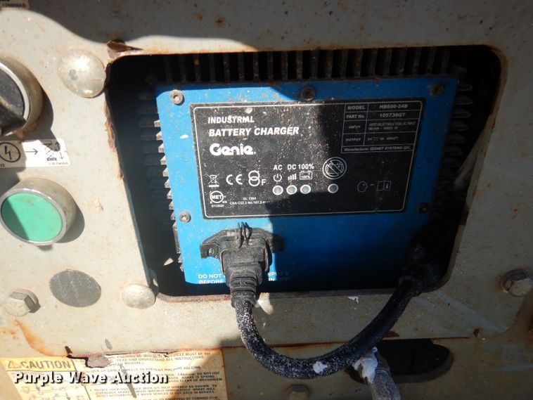 image for item DA5288 2007 Skyjack SJIII 3219  scissor lift