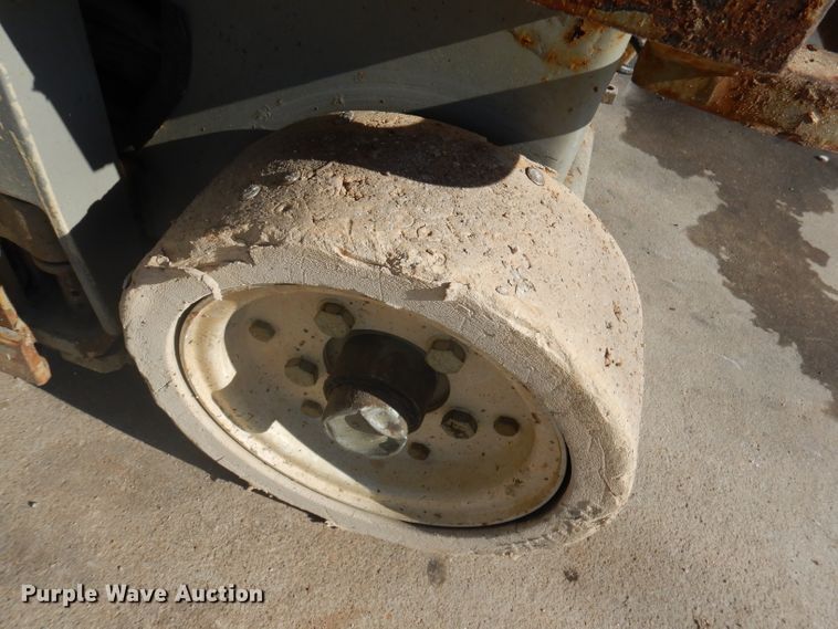 image for item DA5288 2007 Skyjack SJIII 3219  scissor lift