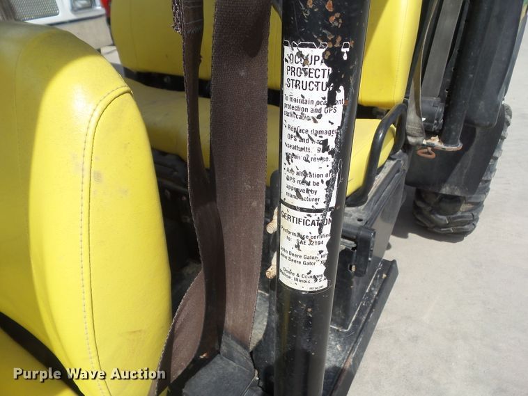 image for item DA7108 2013 John Deere 825i S4  utility vehicle