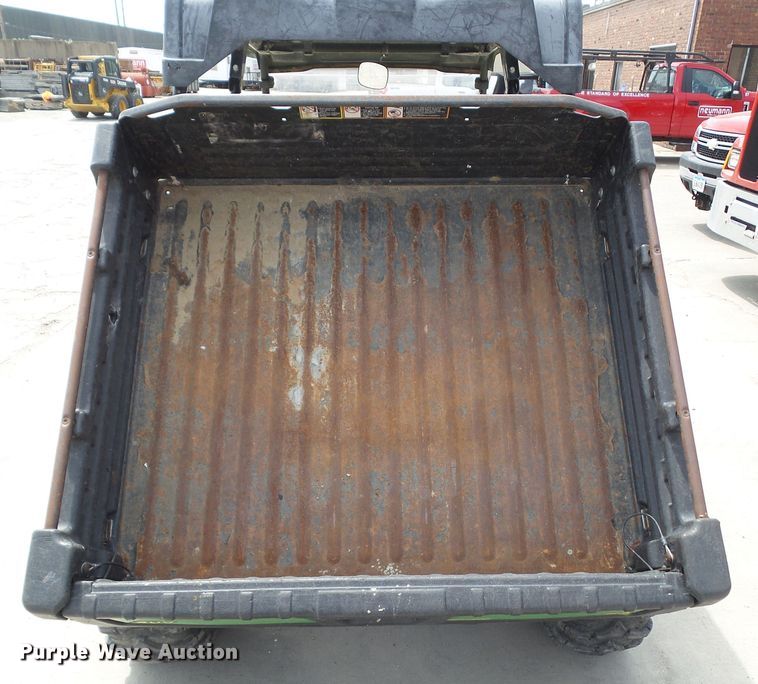 image for item DA7108 2013 John Deere 825i S4  utility vehicle