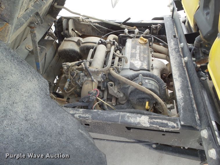 image for item DA7108 2013 John Deere 825i S4  utility vehicle