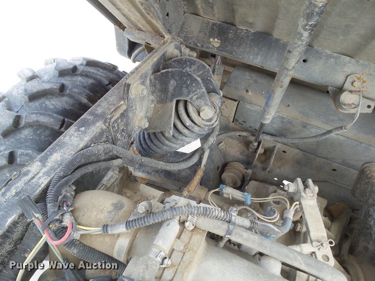 image for item DA7108 2013 John Deere 825i S4  utility vehicle