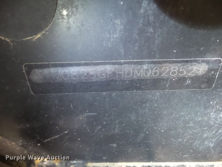 image for item DA7108 2013 John Deere 825i S4  utility vehicle