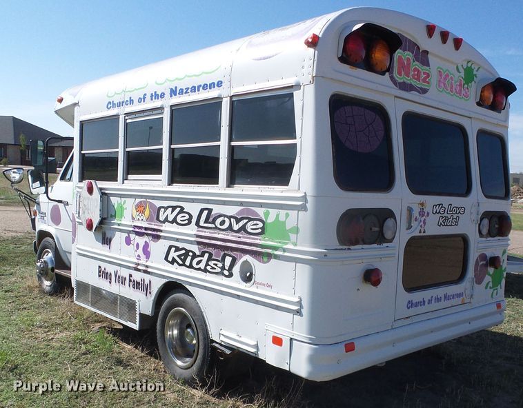 image for item DI5594 1996 Chevrolet G30  school bus