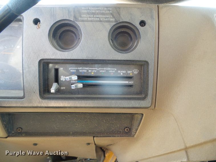 image for item DI5594 1996 Chevrolet G30  school bus