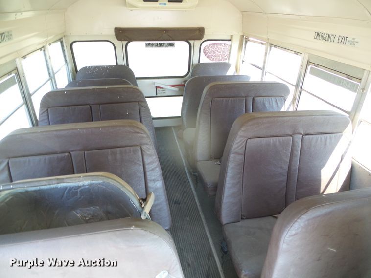 image for item DI5594 1996 Chevrolet G30  school bus