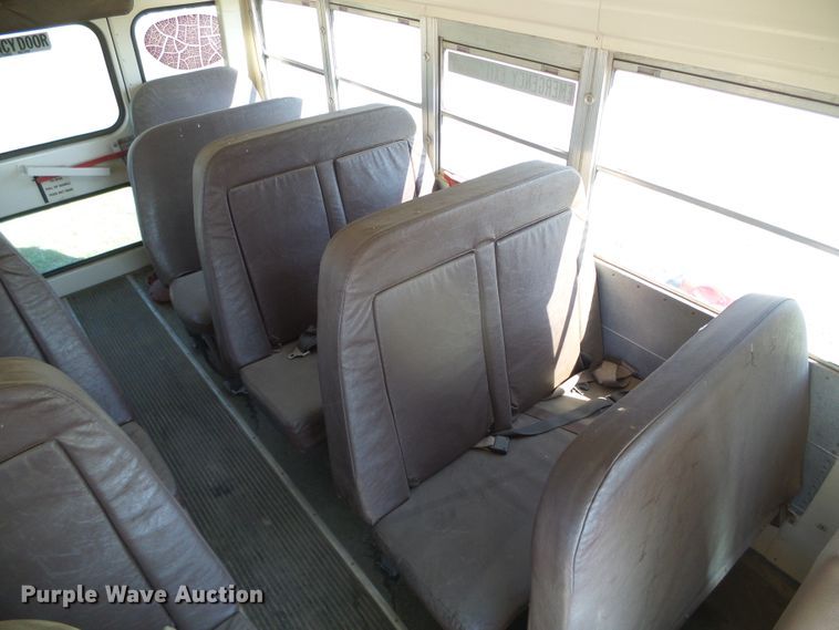 image for item DI5594 1996 Chevrolet G30  school bus