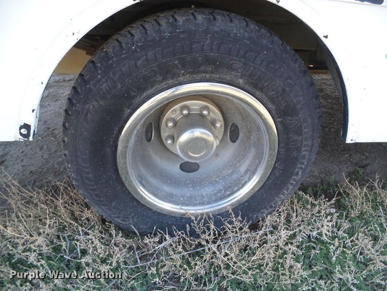 image for item DI5594 1996 Chevrolet G30  school bus