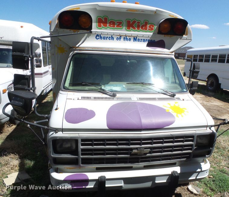 image for item DI5595 1996 Chevrolet G30  school bus