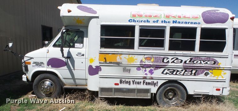 image for item DI5595 1996 Chevrolet G30  school bus