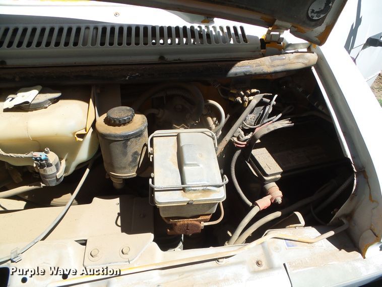 image for item DI5595 1996 Chevrolet G30  school bus