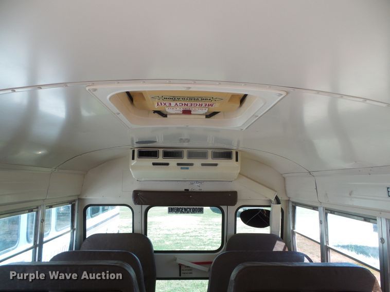image for item DI5595 1996 Chevrolet G30  school bus