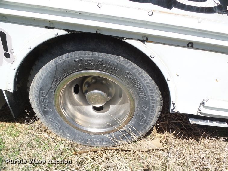 image for item DI5595 1996 Chevrolet G30  school bus