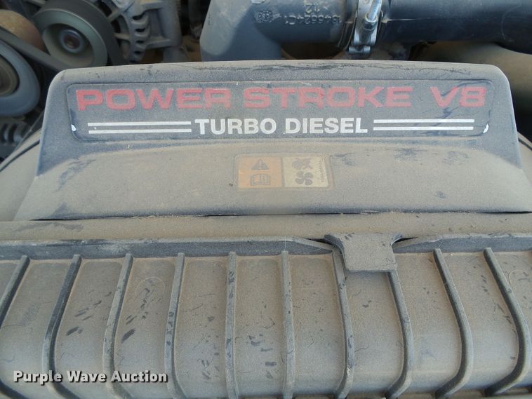 image for item DI5596 2006 Ford F550 Super Duty  shuttle bus