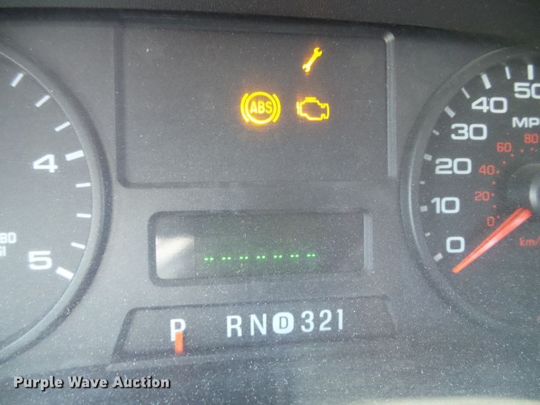 image for item DI5596 2006 Ford F550 Super Duty  shuttle bus