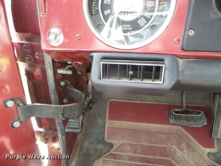 image for item DI5597 1976 Ford Bronco  SUV