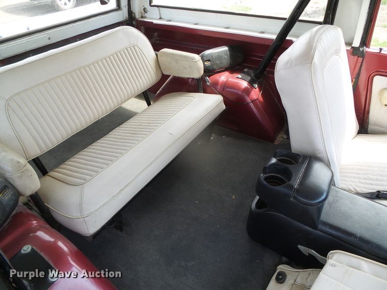 image for item DI5597 1976 Ford Bronco  SUV