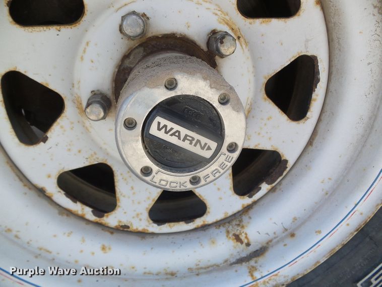 image for item DI5597 1976 Ford Bronco  SUV