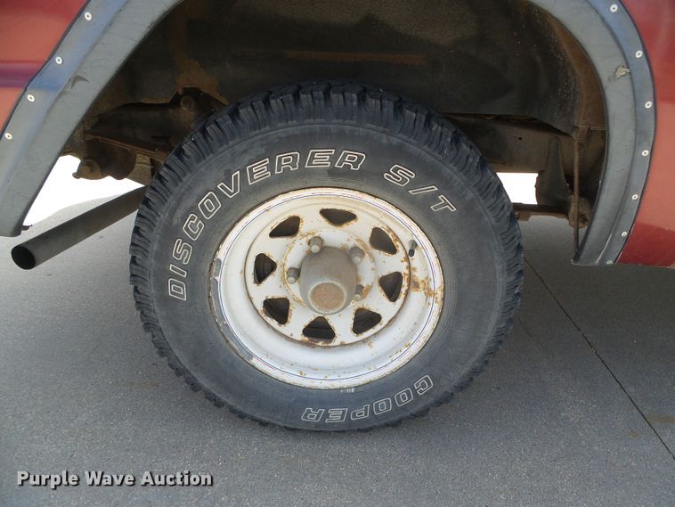 image for item DI5597 1976 Ford Bronco  SUV