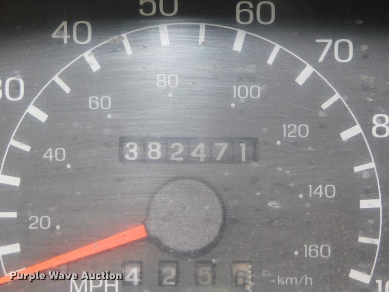 image for item DJ5985 2004 Ford F650 Super Duty XLT  rollback truck