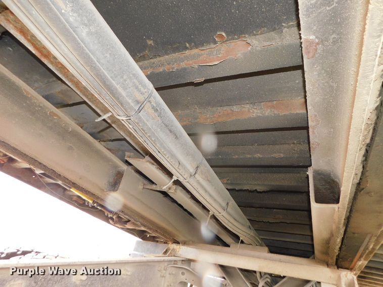 image for item DJ5985 2004 Ford F650 Super Duty XLT  rollback truck