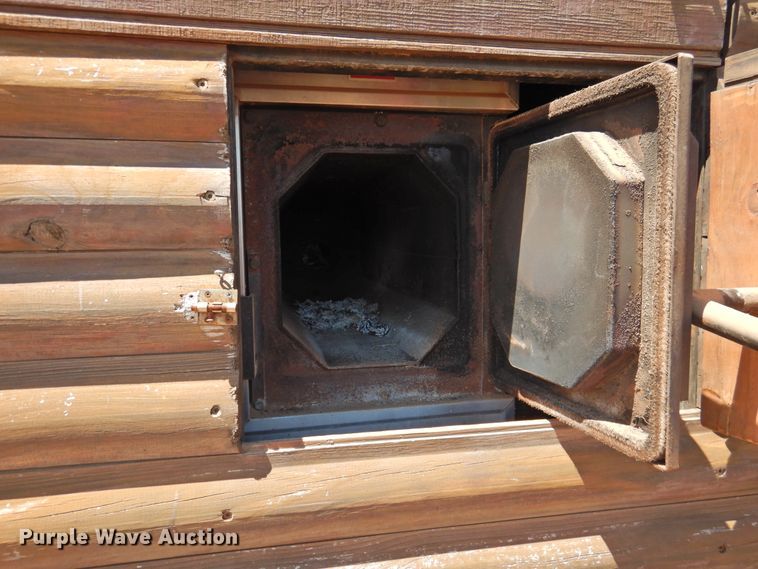 image for item DJ8440 2008 Maxey concession trailer