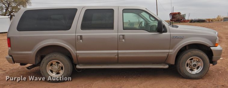 image for item DJ8443 2002 Ford Excursion  SUV