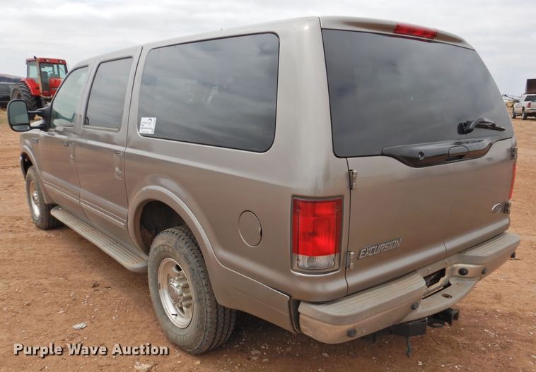 image for item DJ8443 2002 Ford Excursion  SUV