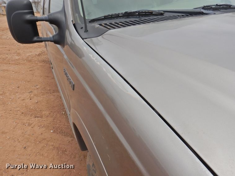 image for item DJ8443 2002 Ford Excursion  SUV