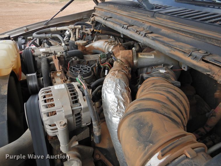 image for item DJ8443 2002 Ford Excursion  SUV