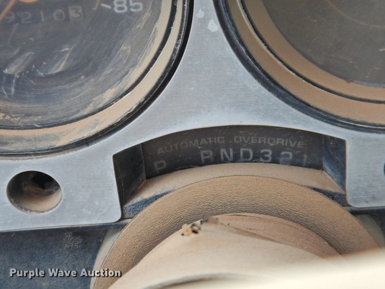 image for item DJ8462 1982 GMC C1500  pickup truck