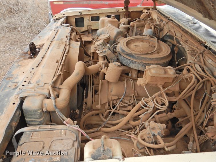 image for item DJ8462 1982 GMC C1500  pickup truck