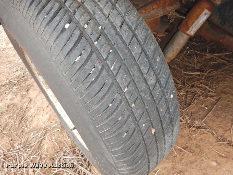 image for item DJ8462 1982 GMC C1500  pickup truck