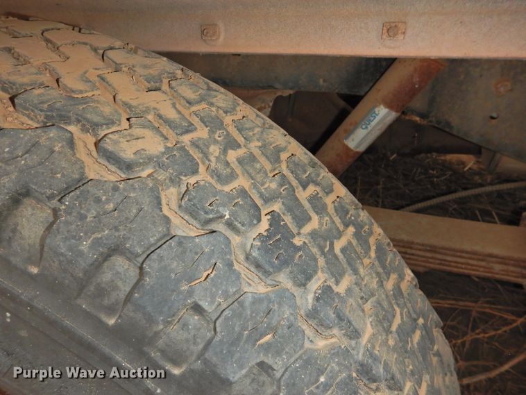 image for item DJ8462 1982 GMC C1500  pickup truck