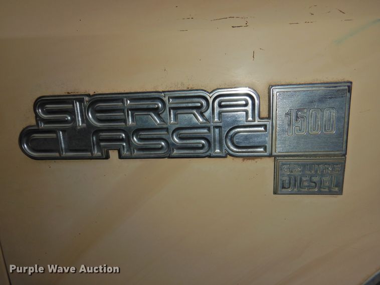 image for item DJ8462 1982 GMC C1500  pickup truck