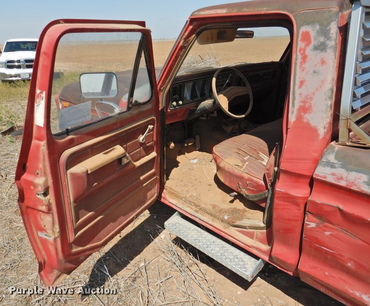 image for item DJ8467 1979 Ford F150  pickup truck