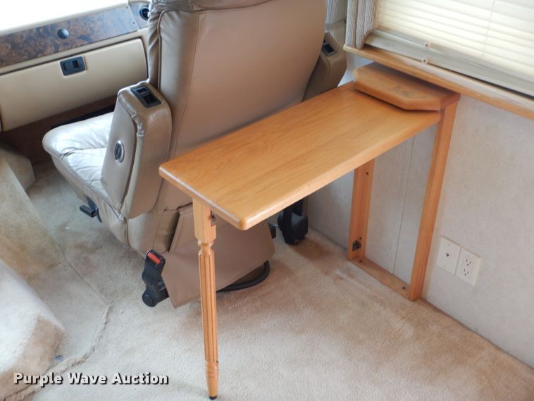 image for item DJ8842 2003 Newmar Mountain Aire  RV