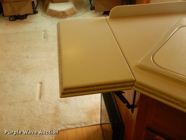 image for item DJ8842 2003 Newmar Mountain Aire  RV