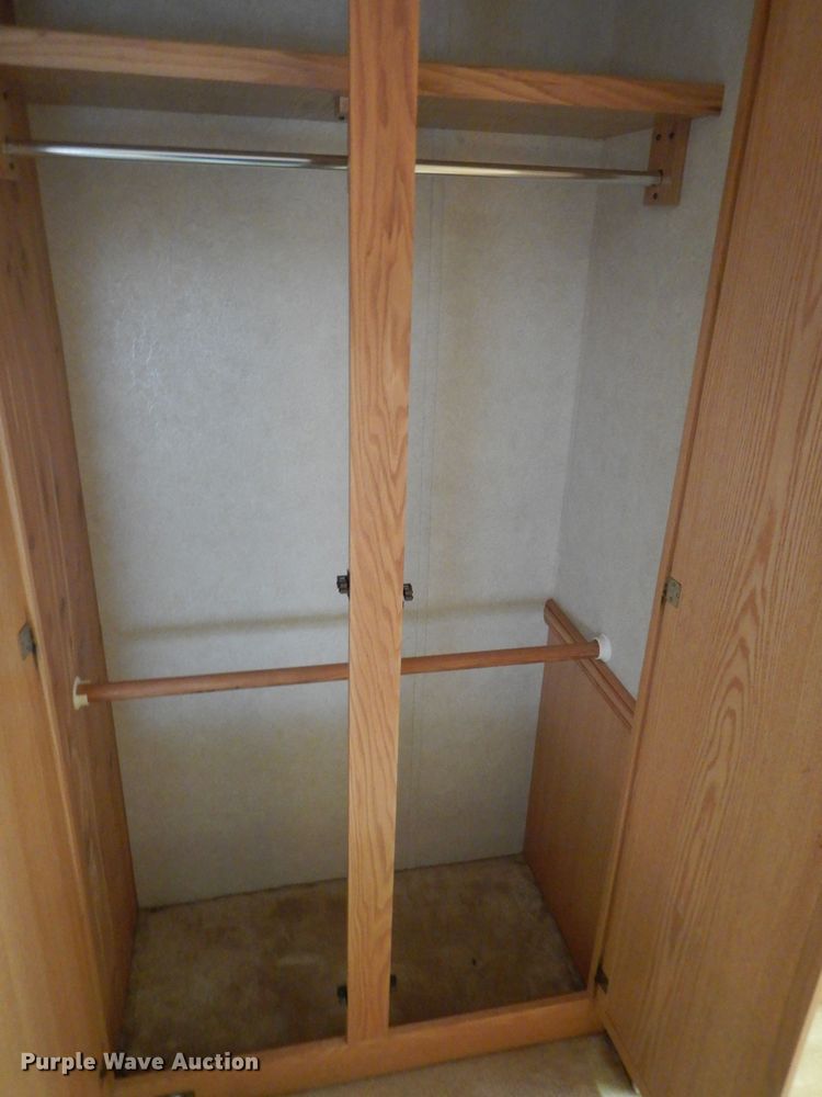 image for item DJ8842 2003 Newmar Mountain Aire  RV