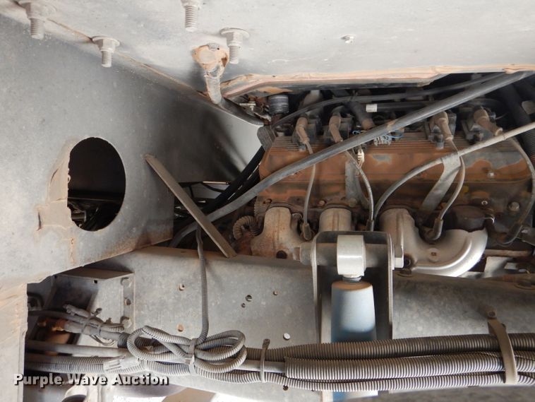 image for item DJ8842 2003 Newmar Mountain Aire  RV