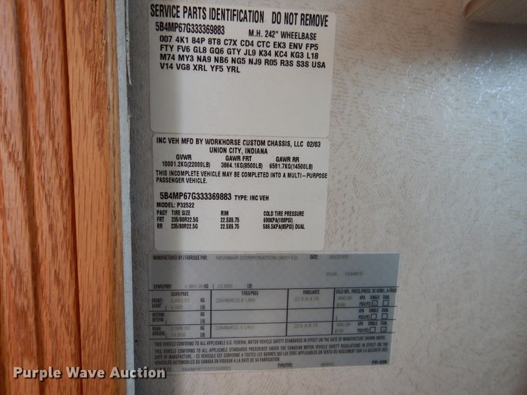 image for item DJ8842 2003 Newmar Mountain Aire  RV