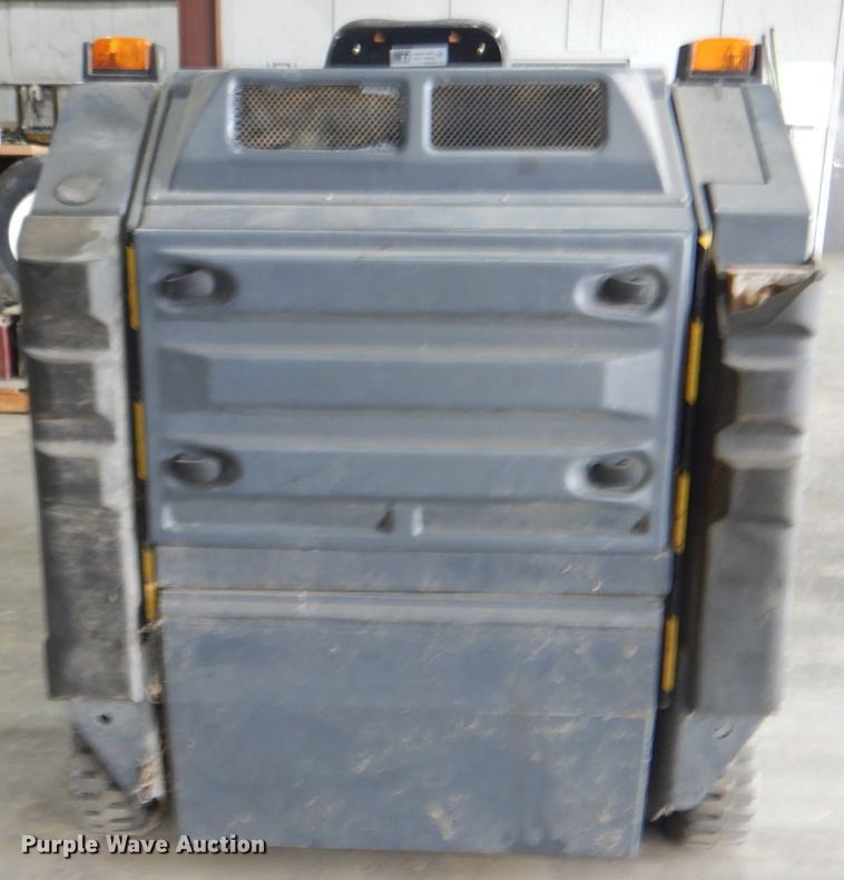 image for item DK5618 2002 Eagle Power Teknova 1400E  sweeper