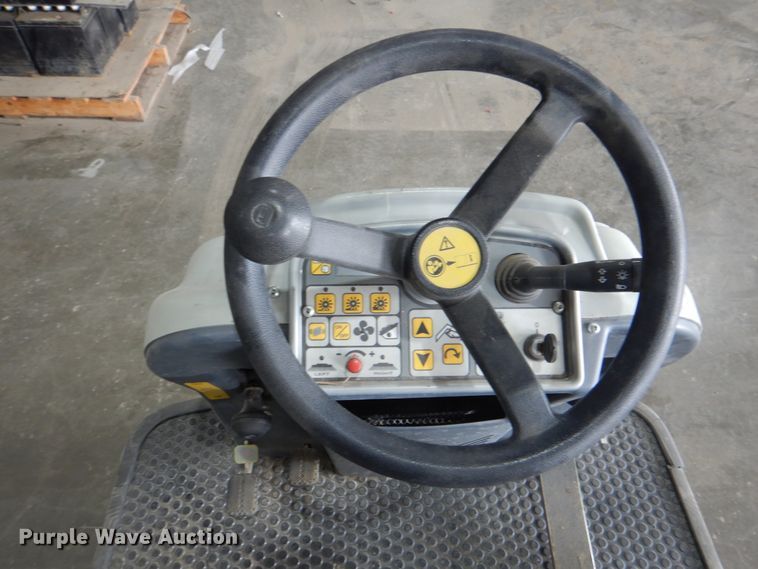 image for item DK5618 2002 Eagle Power Teknova 1400E  sweeper