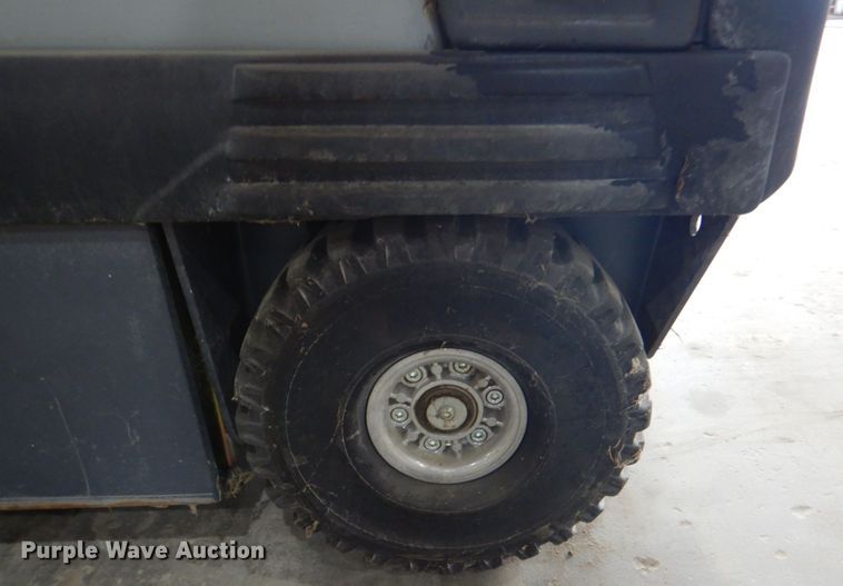 image for item DK5618 2002 Eagle Power Teknova 1400E  sweeper