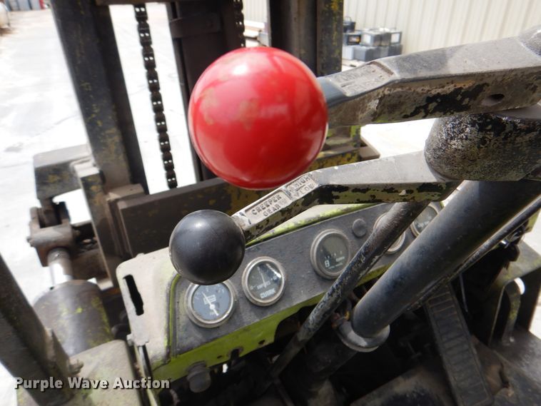 image for item DK5626 Clark  forklift